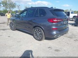 BMW X5 xDrive40I 5UXCR6C57KLK84997 photo