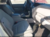 Honda Pilot Lx 5FNYF3H21EB015947 fotografie