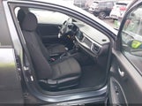 Kia Rio S 3KPA24AD8LE299188 снимка