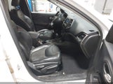 Jeep Cherokee Latitude Plus 4X4 1C4PJMLX7KD271287 снимка