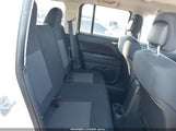 Jeep Patriot Latitude 1C4NJRFB0CD630615 снимка