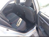 Toyota Corolla Le 5YFBURHE9KP885552 снимка