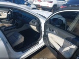 Genesis G70 2.0T Advanced KMTG44LA4KU030498 снимка