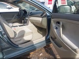 Toyota Camry Le 4T1BE46K59U842327 снимка