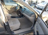 Toyota Camry Le 4T1BE32K13U785647 снимка