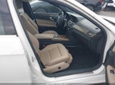 Mercedes-Benz E 350 WDDHF5GB8AA077108 снимка