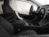 Tesla Model Y Long Range Dual Motor All-Wheel Drive/Long Range Launch Series 7SAYGDEE2TA499755 снимка
