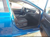 Toyota Camry Le 4T1B11HKXKU170245 photo