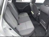 Toyota Matrix Xr 2T1KR32E05C370855 снимка