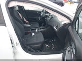 Chevrolet Cruze Ls 1G1BC5SM4K7152783 снимка