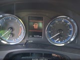 Toyota Corolla Le 5YFBURHE7JP748527 снимка