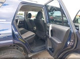Toyota 4Runner Sr5 JTEBU5JRXJ5600208 снимка