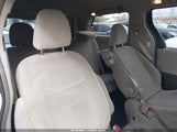 Toyota Sienna Le 8 Passenger 5TDKK3DC3FS627998 fotografie