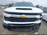 Chevrolet Silverado 2500Hd 4Wd Standard Bed Custom 2GC4KME78S1226304 fotografie