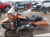 Harley-Davidson Flhtcui 105Th Anniversary Edition 1HD1FC4498Y648272 снимка