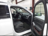 GMC Yukon Sle 1GKS2AKC1FR138185 снимка