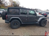 Jeep Wrangler Unlimited Sahara 4X4 1C4HJXEG6JW101346 снимка