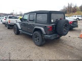 Jeep Wrangler Unlimited Sahara 4X4 1C4HJXEG6JW101346 fotografie