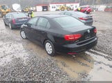 Volkswagen Jetta 2.0L S 3VW2K7AJ9FM310136 снимка