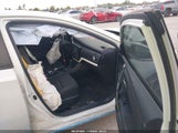Toyota Corolla Im JTNKARJE3HJ537757 снимка
