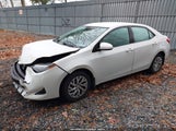 Toyota Corolla Le 5YFBURHE4HP571171 снимка