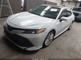 Toyota Camry Xle V6 4T1BZ1HK6JU008832 fotografie