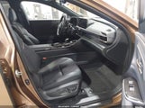 Toyota Crown Signia Xle JTDACAAJ6S3027956 fotografie