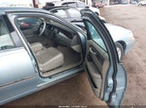 Lincoln Town Car Signature Limited 2LNBL8CV3BX756072 fotografie
