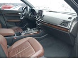 Audi Q5 2.0T Premium/2.0T Tech Premium WA1BNAFY0J2224429 photo