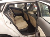 Toyota Prius Three JTDKARFU1G3508684 снимка