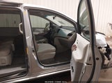 Toyota Sienna Xle 5TDDK3DCXBS010746 снимка