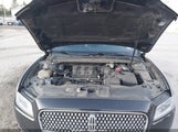 Lincoln Continental Premiere 1LN6L9VK3H5620061 снимка