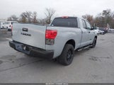Toyota Tundra Grade 4.6L V8 5TFRM5F11DX055787 снимка