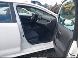 Toyota Corolla Le 5YFEPRAEXLP056201 снимка