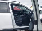 Toyota Rav4 Le 2T3H1RFV0KW034977 снимка