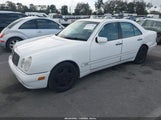 Mercedes-Benz E 420 WDBJF72F7VA303421 снимка
