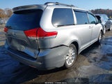 Toyota Sienna Le 5TDJK3DC7BS023991 снимка