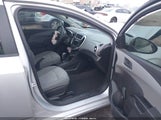 Chevrolet Sonic Ls Auto 1G1JB5SH9J4127895 снимка