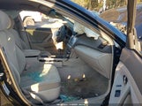 Toyota Camry Le 4T1BE46KX7U060019 снимка