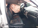 Toyota Tundra Sr5 5TFDY5F17MX020394 снимка
