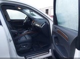 Audi Q5 2.0T Premium WA1L2AFP1GA072339 снимка