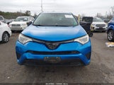Toyota Rav4 Le JTMBFREV3JJ195779 снимка