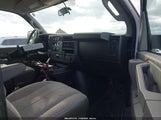 Chevrolet Express  Work Van 1GCWGAFF8H1246565 fotografie