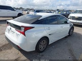 Toyota Prius L JTDKAMFU8N3189350 fotografie
