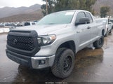 Toyota Tundra Sr5 5.7L V8 5TFRY5F1XGX205372 fotografie