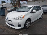 Toyota Prius C Three JTDKDTB39E1076582 снимка