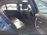 BMW 325Xi WBAVD13506KV08194 снимка