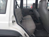 Jeep Cherokee Se 1J4FT28S9SL563028 снимка