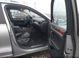 Volkswagen Touareg Hybrid WVGFG9BP9BD005967 photo