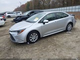 Toyota Corolla Le JTDEPRAE7LJ062431 снимка